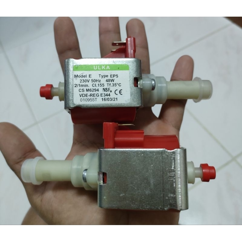 ปั๊มULKA ปั๊มแดง Vibratory pump 15 Bar. 220V ปั๊มน้ำเครื่องชงกาแฟ *คอยทองแดงแท้ใช้กับ Mokita/lelit/r
