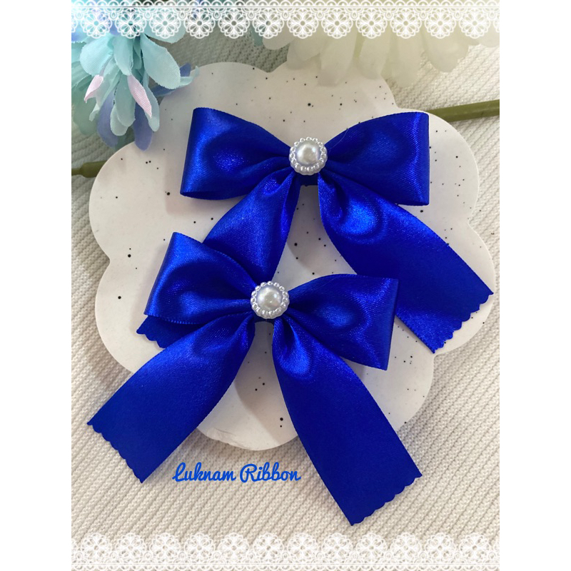 โบว์นักเรียน โบว์ติดผมสำเร็จรูป โบว์มุก ใช้ริบบิ้นเนื้อดี พร้อมส่ง(สินค้าถ่ายจากงานจริงค่ะ) ราคาต่อ 1 คู่