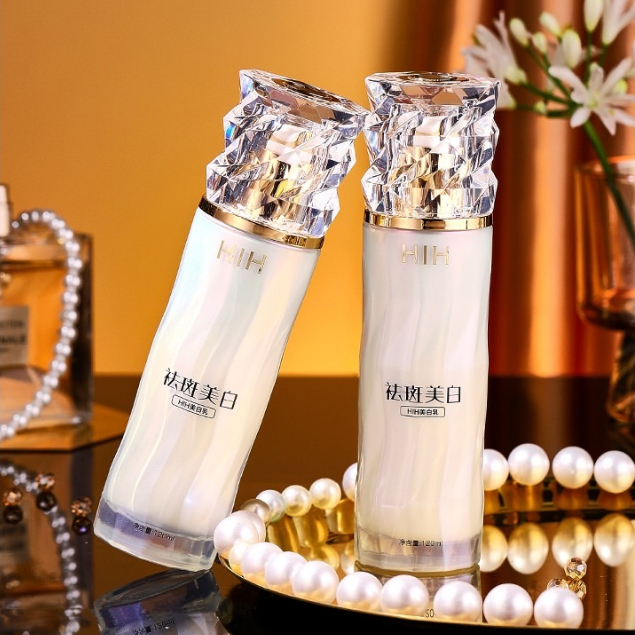 HIH WHITENING ESSENCE MILK เอสเซนต์ น้ำตบสูตรหน้ากระจ่างใส ซึมซาบง่าย  HIH  210 -210 set 5 +6760