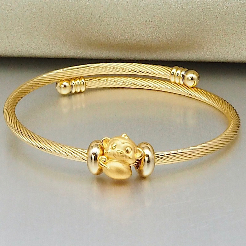 Anya Charm ปีวอก ทองคำแท้ 99.9% นน. 0.4-0.45กรัม