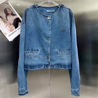 PRADA DENIM BLOUSON JACKET เสื้อแจ็คเก็ตคอกลม แบรนด์ปราด้า ผ้ายีนส์ triangle logo plaque