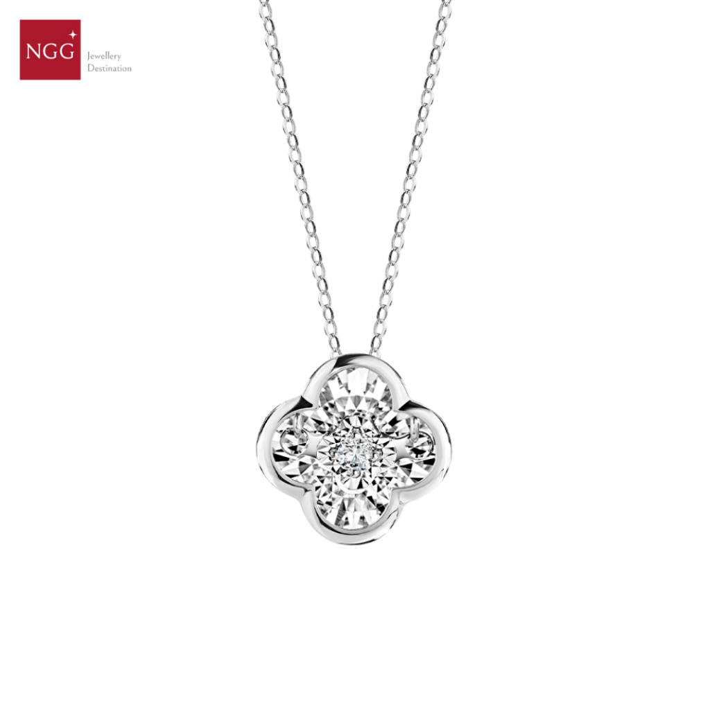 NGG Dazzling Diamond 18K White Gold Diamond Success Clover Necklace - สร้อยคอเพชรแท้ (มีใบรับประกัน)