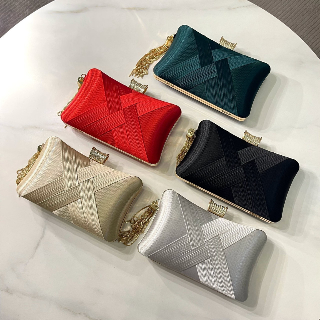 กระเป๋าออกงาน กระเป๋าclutch เป็นผ้าไหม
