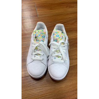 Adidas Disney Bambi 23 cm. สภาพนางฟ้าใส่ 1 ครั้ง