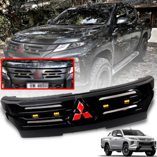 กระจังหน้า หน้ากระจัง โลโก้แดง มีไฟ LED สีเหลือง รุ่น มิตซูบิชิ ไทรทัน MITSUBISHI TRITON ปี 2019 - 2021 สีดำเงา 1 ชิ้น