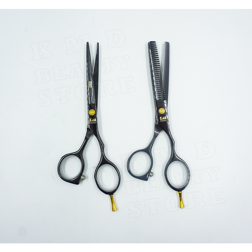 กรรไกรตัดผม กรรไกรซอยผม KAI Japan ขนาด 6 นิ้ว ขายเป็นเซท สำหรับตัดผม ซอยผม แต่งทรงผม กรรไกรสีดำ แสตนเลส ตรงปก ส่งเร็วมาก - รูปที่ 4