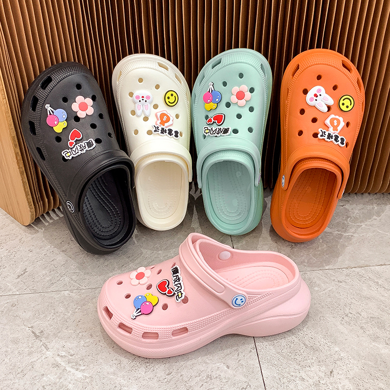LGShoes 🐳📣มาแล้วจ้า รองเท้าแตะหัวโตรุ่นใหม่ล่าสุด🔥🔥 สีสันสดใส 5 สีไปเลยจุกๆ 🎉พื้นนิ่มใส่สบายมากเวอร์ ราคาสบายกระเป๋า