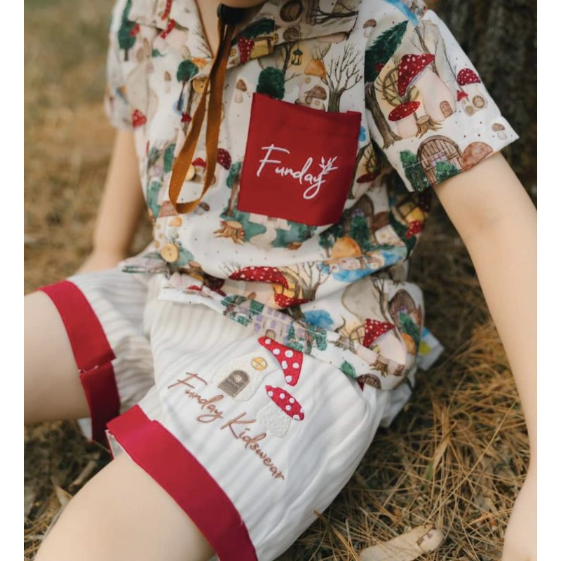 funday mushroom village collection