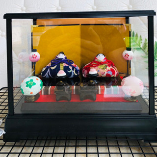 ตู้โชว์ของตกแต่งตุ๊กตาฮินะ Hina Matsuri จากประเทศญี่ปุ่น มือสอง