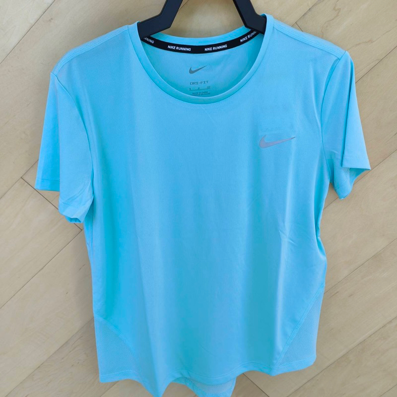 NIKE RUNNING  เสื้อวิ่งผู้หญิง