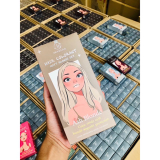 Ash Blonde Vanekaa ครีมเปลี่ยนสีผม Vanekaa Hair Colorant 100 ml.