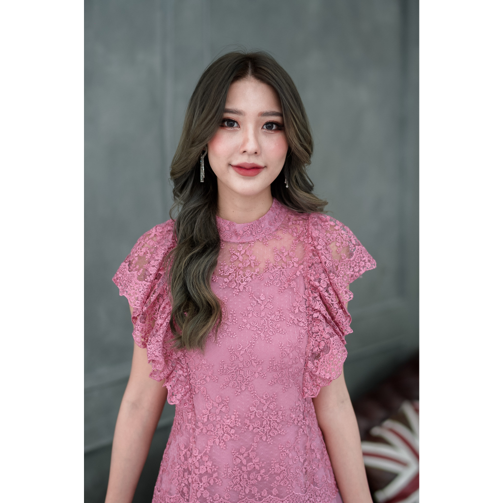 All Ladies เดรสลูกไม้เงาผีเสื้อ ดีไซมีความหรูหราใส่ออกงานสวย เดรสงานทำบุญ งานบวช งานแต่ง งานเกษียณ ราคาหลัก