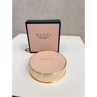 GUCCIแท้ใหม่💯แป้งฝุ่นอัดแข็งเบอร์01ผิวขาวนอกจากใช้ดีมากแล้วตลับแป้งสวยสีหวานน่ารักมากๆ📍ป้ายking powerราคาป้าย2040บาท