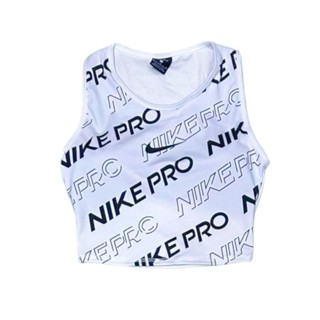 Nike เสื้อครอปออกกำลังกายมีบราในตัว ผ้ายืดหยุ่นดีมาก