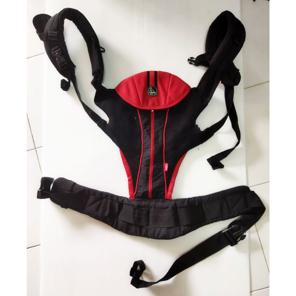 เป้อุ้มเด็กมือสองเกาหลี แบรนด์ I-Angel สี Beige อุ้มได้ 3 ท่า  ผ้าโปร่งระบายอากาศได้ดี สำหรับน้อง 4ด