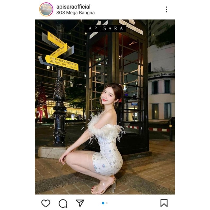 Apisara เดรสขนสีขาว ขอไซส์xsพอค่ะมือ2 มีตำหนิขนอาจจะมีหักบ้างนะคะ รวมๆยังสวยอยู่ค่ะ