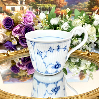 Royal Copenhagen Blue Fluted Plain High Handle Cup แก้ว มัก