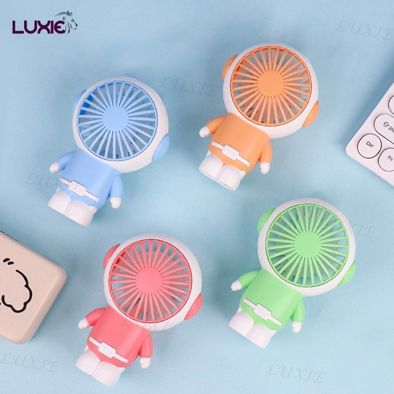 luixe E49 พัดลมพกพา มินิ ตั้งโต๊ะ มือถือ mini Fan สายชาร์จUSB รุ่นE49
