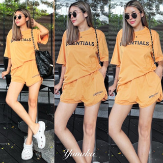 ! Essentials Short Set  เซทเสื้อยืดแขนสั้นทรง Oversize มาพร้อมกางเกงขาสั้นทรงเว้าข้างสูง กุ้นชายกางเกง