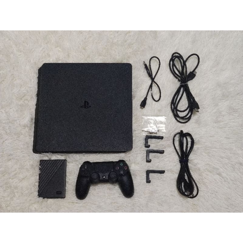 เครื่อง PS4 Slim 2015A สายมืดความจุ 500GB+HDD 1 TB
*FW 6.72*