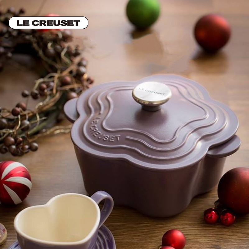 Le Creuset หม้อเหล็กหล่อฝรั่งเศส เครื่องครัว หม้อเหล็กหล่อรูปดอกไม้ หม้อตุ๋นฝรั่งเศส สุขภาพ