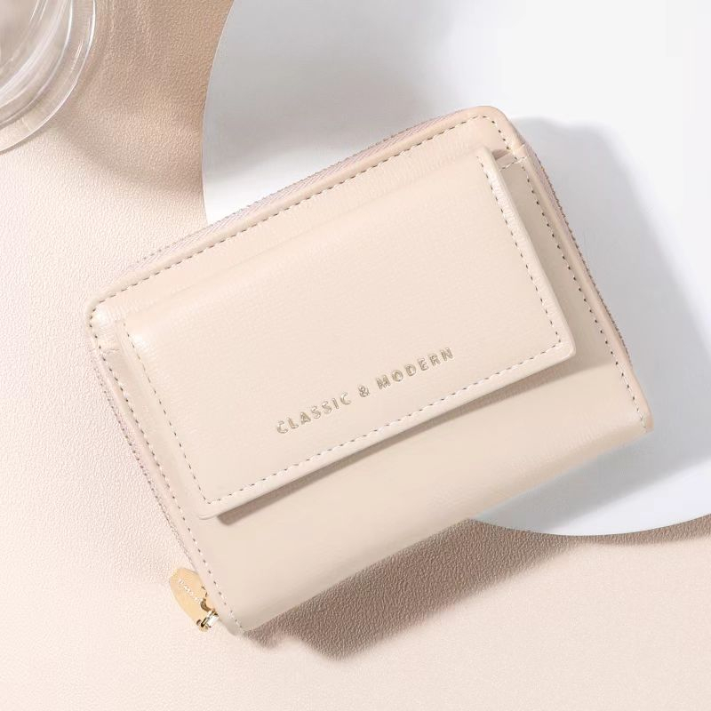 พร้อมส่ง!กระเป๋าสตางค์   CLASSIC&MODERN กระเป๋าสตางค์ผู้หญิงใบสั้น 2พับ ซิปล็อค 6107-001