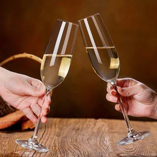 พร้อมส่ง🚚 แก้วแชมเปญคริสตัลสุดหรู Party Champagne Flutes เรียบหรู ดูแพงเหมือนแก้วจริง 1 แพ็ค 2 อัน