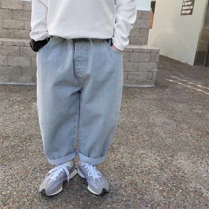 กางเกงขายาวเด็กผู้ชายยีนส์ซีด