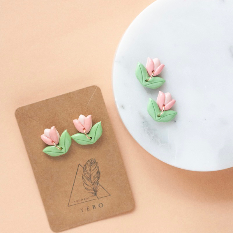 Pink tulips Earrings ต่างหูแฮนด์เมด