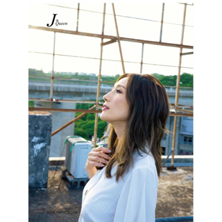 Julia Photobook : J Queen**Limited 3,000 Copies**