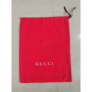 ถุงผ้ากันฝุ่น Gucci สีแดง