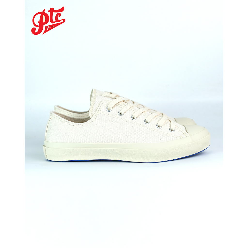 รองเท้าผ้าใบ MOONSTAR LOW BASKET NATURAL จากประเทศญี่ปุ่น