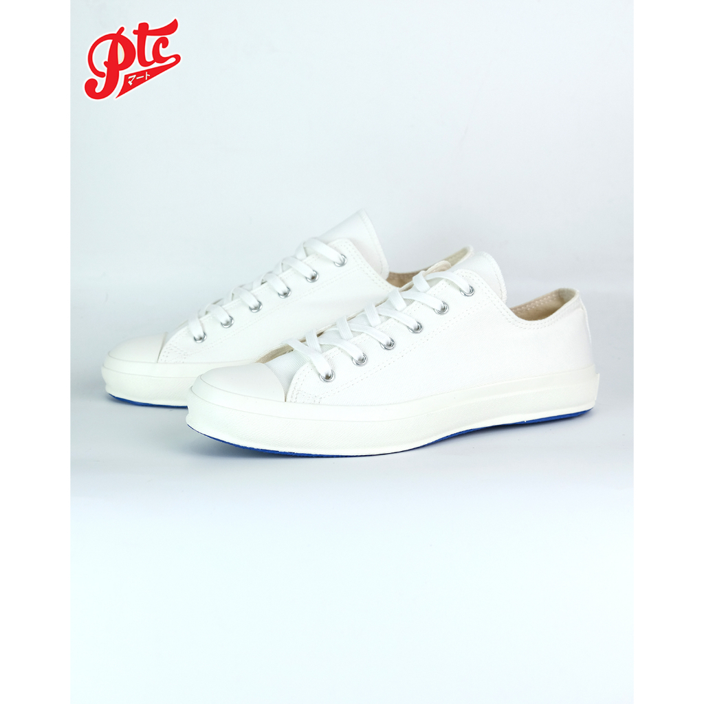 รองเท้าผ้าใบ MOONSTAR LOW BASKET WHITE จากประเทศญี่ปุ่น