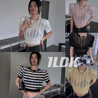 1LDK🌈พร้อมส่ง🌈เสื้อไหมพรม เสื้อถัก เสื้อครอป คอกลมแขนสั้น ดีเทลหลุ่ยชาย เกาหลีน่ารัก(32123)