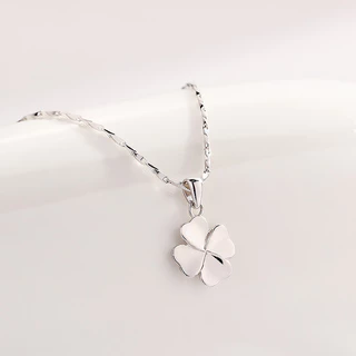 nnjew สร้อยคอ รุ่น 4 Leaf Clover Pendant Necklace เครื่องประดับ แฟชั่น