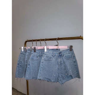 📣M. Style_th Diamond shorts jean ✨✨ (Brand New , M size)