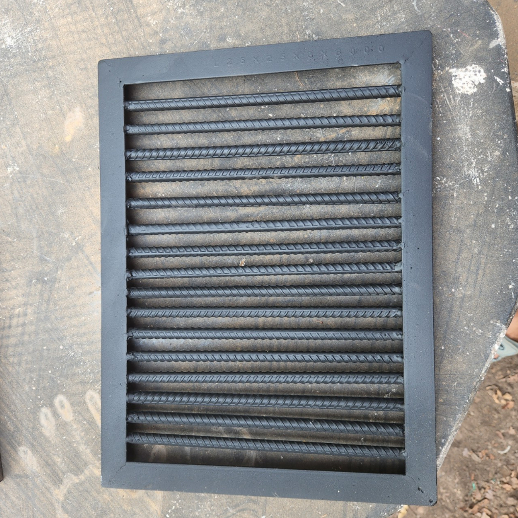 Pradoo'Siam ฝาปิดท่อระบายน้ำ ตะแกรงเหล็กปิดท่อน้ำ ฝาปิดท่อน้ำเหล็ก ฝาปิดท่อภายนอกเหล็ก ตะแกรงปิดท่อน