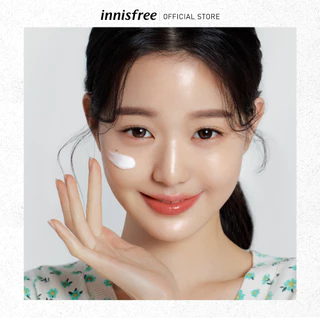 แท้💯พร้อมส่ง Innisfree Green Tea Seed Hyaluronic Serum 1mL อันดับ1 ในการช่วยกู้ผิวแตกแห้งให้กลับมาชุ่มชื้น