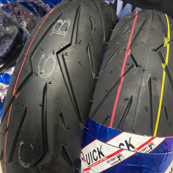ยางนอก Quick ขอบ12 ลายสายฟ้า คุณภาพเกินราคา Vespa Lambretta GPX filano