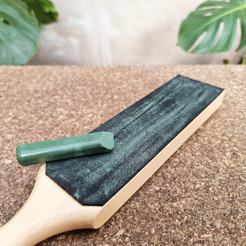 หนังลับมีดด้ามไม้ Leather Strop pro / ก้อนเขียวเนื้อละเอียด Polishing wax - รูปที่ 4