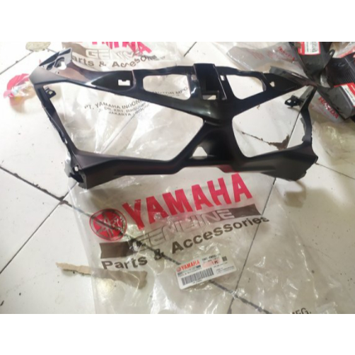 1WDF835G00 หน้ากากหน้าตัวใน ฝาครอบไฟหน้าตัวใน หน้ากากไฟหน้าตัวใน R3 2015-2018 แท้ YAMAHA INNER FRONT