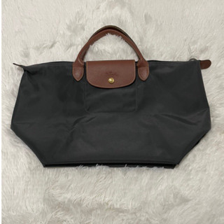 กระเป๋า longchamp แท้ 100% สภาพดี