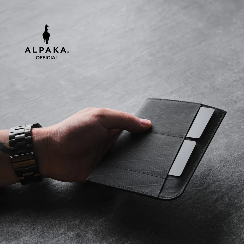 ซองใส่พาสปอร์ต Alpaka - ARK Passport Sleeve สี X-PAC Black