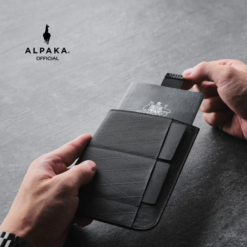 ซองใส่พาสปอร์ต Alpaka - ARK Passport Sleeve สี X-PAC Black
