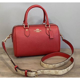 (ผ่อน0%) กระเป๋าสะพายข้าง ทรงหมอน หนังแท้สีแดง Coach Rowan Satchel With Signature Canvas CH322 10นิ้ว สายสะพายลายซี