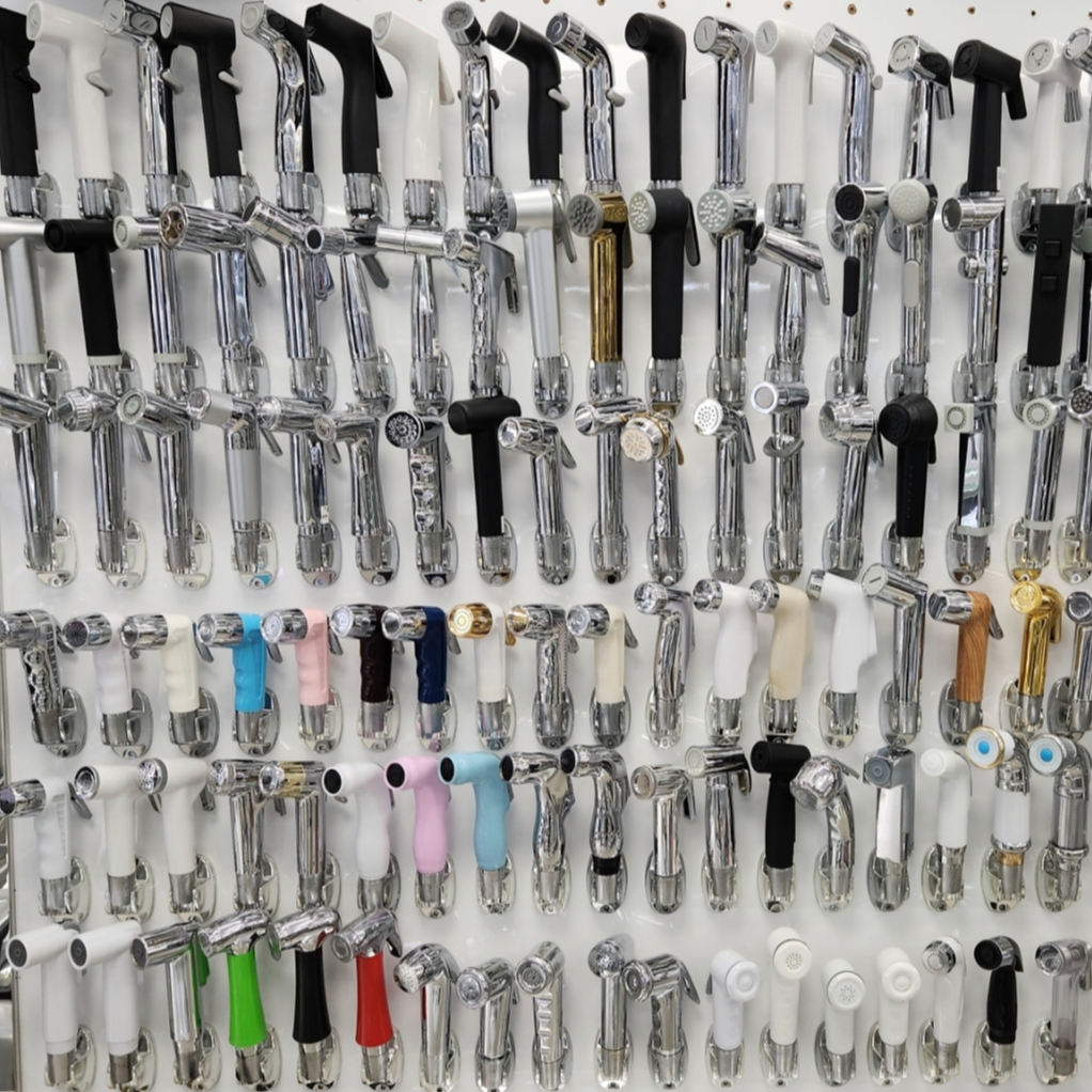 หัวฉีดชำระ โอมากาเสะ (คละแบบ ตามใจร้านค้า)