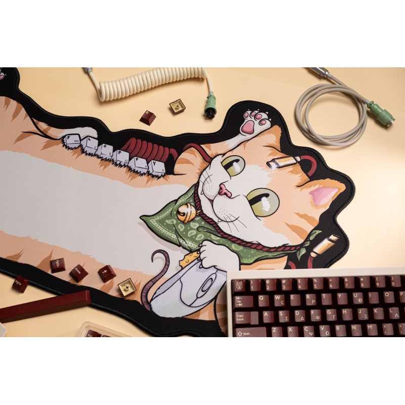 Floppy CAT R2 Deskmat แผ่นรองเม้าส์ ตัดพิเศษ ลายน้องแมว 3 แบบ 65x37cm หนา 5mm
