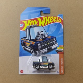 Hotwheels รุ่น Toond 83 Chevy Silverado