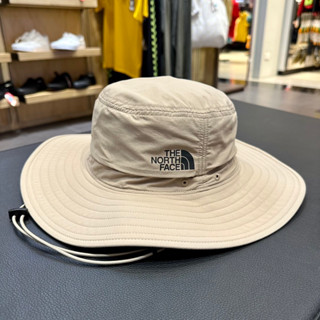 แท้💯ป้ายห้อย THE NORTH FACE หมวกปีกสีเบจพร้อมเชือกรูดปรับใต้คาง รุ่น HORIZON BREEZE BRIMMER HAT สี DUNE BEIGE