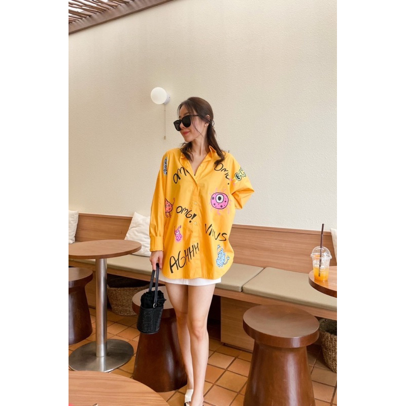 เสื้อเชิ้ตโอเวอร์ไซต์ พิมพ์สกรีนลายเท่ห์ๆ น่ารัก 6 สี ราคา ถูกที่สุด ดีลบีเคเค แกลเลอรีภาพที่ 5
